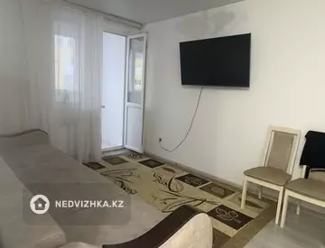 1-комнатная квартира, этаж 2 из 9, 34 м²