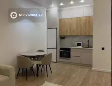 2-комнатная квартира, этаж 4 из 12, 40 м²