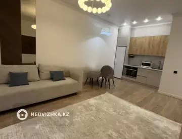 2-комнатная квартира, этаж 4 из 12, 40 м²