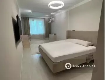 2-комнатная квартира, этаж 11 из 14, 77 м²