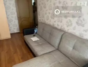 2-комнатная квартира, этаж 3 из 5, 45 м²