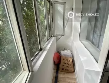 1-комнатная квартира, этаж 2 из 5, 30 м²