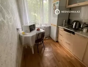 1-комнатная квартира, этаж 2 из 5, 30 м²