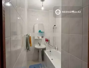 1-комнатная квартира, этаж 3 из 9, 50 м²