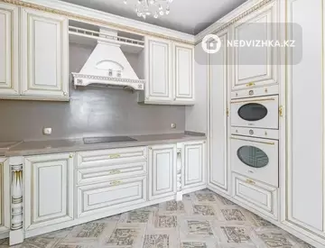 7-комнатная квартира, этаж 13 из 14, 375 м²