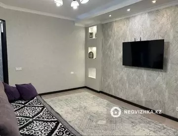 2-комнатная квартира, этаж 4 из 5, 52 м²