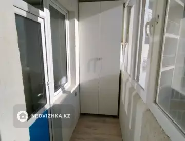 3-комнатная квартира, этаж 4 из 9, 90 м²