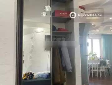 5-комнатная квартира, этаж 10 из 10, 200 м²