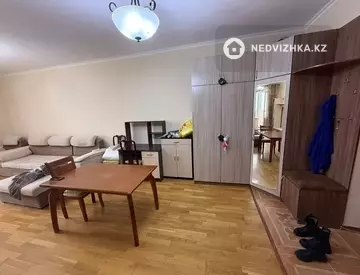 2-комнатная квартира, этаж 14 из 22, 63 м², на длительный срок