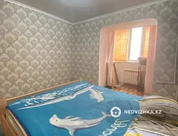 2-комнатная квартира, этаж 3 из 4, 51 м²