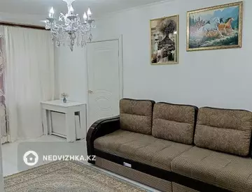 2-комнатная квартира, этаж 3 из 5, 46 м²