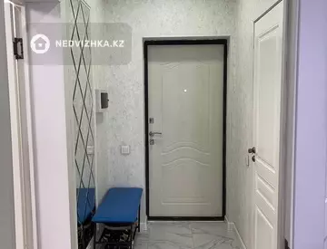 1-комнатная квартира, этаж 10 из 13, 43 м², на длительный срок