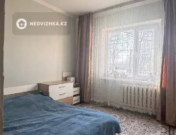 2-комнатная квартира, этаж 1 из 5, 52 м²