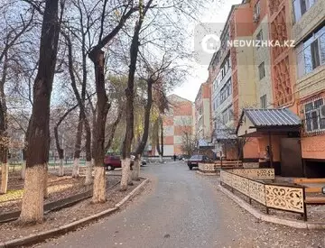 2-комнатная квартира, этаж 1 из 5, 52 м²