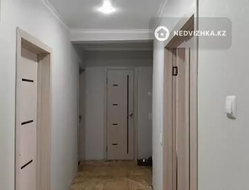 4-комнатная квартира, этаж 10 из 12, 102 м²