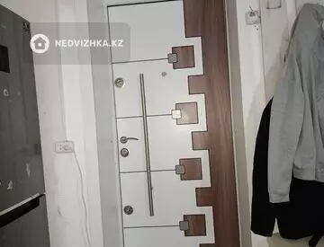 1-комнатная квартира, этаж 4 из 4, 3 м²