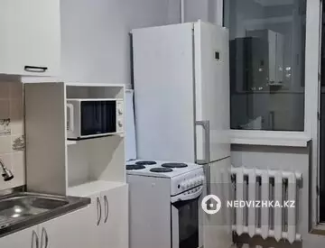 1-комнатная квартира, этаж 6 из 12, 46 м², на длительный срок