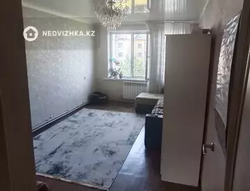 4-комнатная квартира, этаж 4 из 4, 49 м², на длительный срок