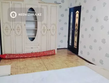 4-комнатная квартира, этаж 3 из 5, 78 м²