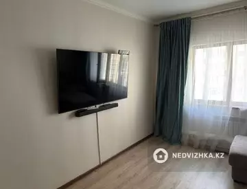 3-комнатная квартира, этаж 9 из 10, 92 м²