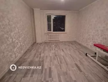 2-комнатная квартира, этаж 8 из 12, 60 м²