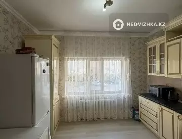 2-комнатная квартира, этаж 1 из 17, 71 м²