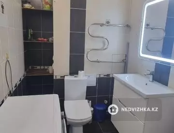 2-комнатная квартира, этаж 7 из 17, 54 м²