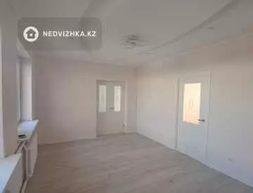 4-комнатный дом, 18 соток, 75 м², на длительный срок