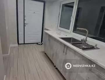 4-комнатный дом, 18 соток, 75 м², на длительный срок