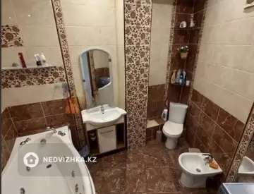 3-комнатная квартира, этаж 5 из 5, 82 м²