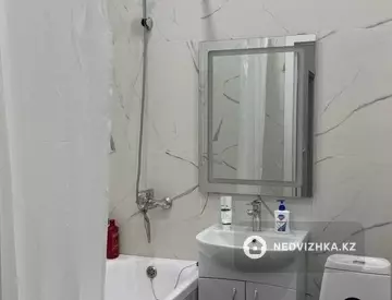 1-комнатная квартира, этаж 1 из 9, 38 м²