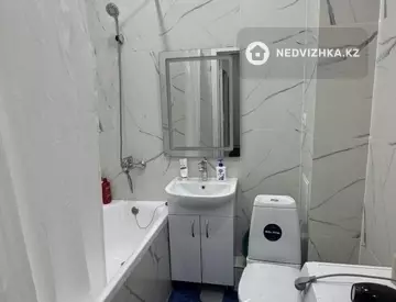 1-комнатная квартира, этаж 1 из 9, 38 м²