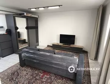 1-комнатная квартира, этаж 4 из 9, 30 м², на длительный срок