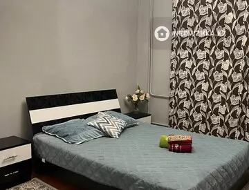 3-комнатная квартира, этаж 4 из 5, 86 м²