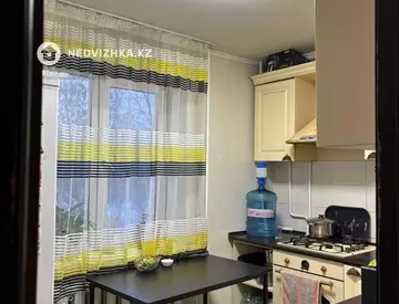3-комнатная квартира, этаж 2 из 5, 60 м²
