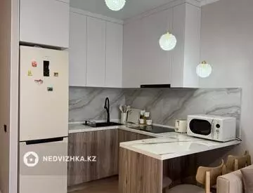 1-комнатная квартира, этаж 11 из 12, 30 м²