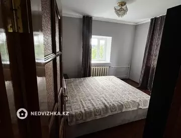 5-комнатная квартира, этаж 6 из 6, 103 м², на длительный срок