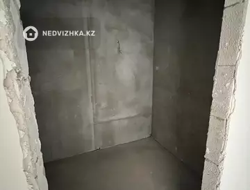 2-комнатная квартира, этаж 9 из 12, 50 м²