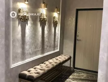 3-комнатная квартира, этаж 9 из 10, 95 м²