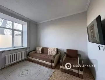 1-комнатная квартира, этаж 1 из 5, 30 м²