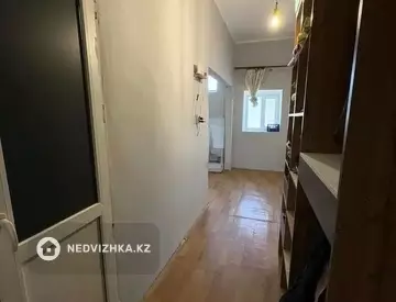 1-комнатная квартира, этаж 1 из 5, 30 м²