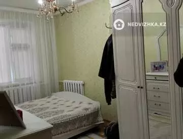 2-комнатная квартира, этаж 3 из 5, 46 м²