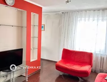 1-комнатная квартира, этаж 3 из 10, 51 м²
