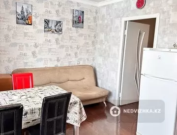 1-комнатная квартира, этаж 3 из 10, 51 м²