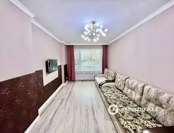 1-комнатная квартира, этаж 2 из 9, 41 м², на длительный срок