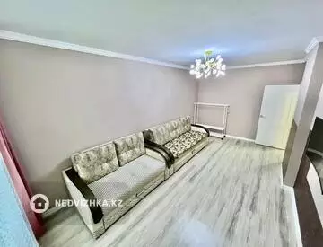 1-комнатная квартира, этаж 2 из 9, 41 м², на длительный срок