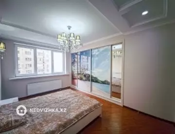 3-комнатная квартира, этаж 6 из 18, 115 м², на длительный срок