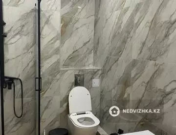 3-комнатная квартира, этаж 3 из 13, 85 м², на длительный срок