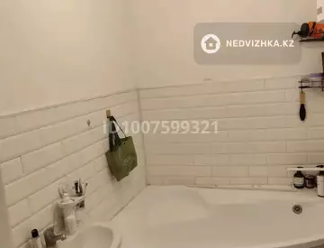 2-комнатная квартира, этаж 6 из 6, 37 м²