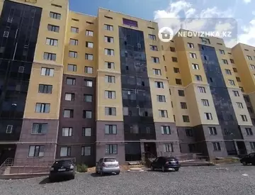 1-комнатная квартира, этаж 4 из 9, 38 м²